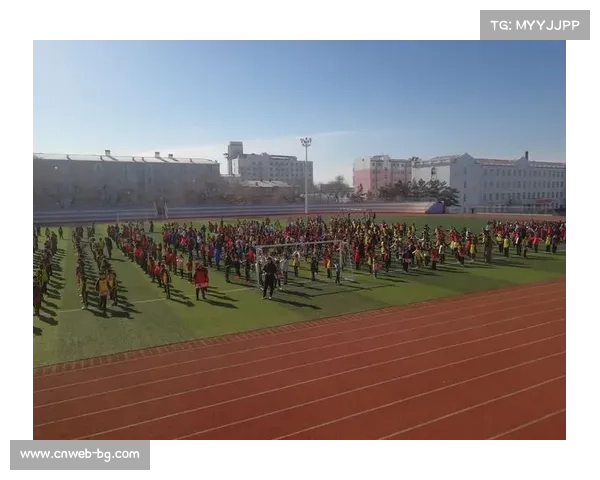 莫旗民族实验小学教练苏军：全市中小学将曲棍球纳入课程，百余名学生加入社团